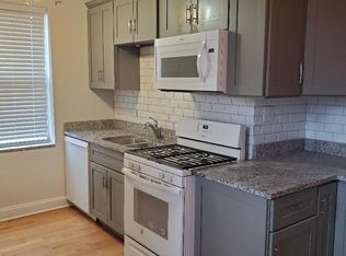 2837 N Sawyer Ave APT 2R, Chicago, IL 60618