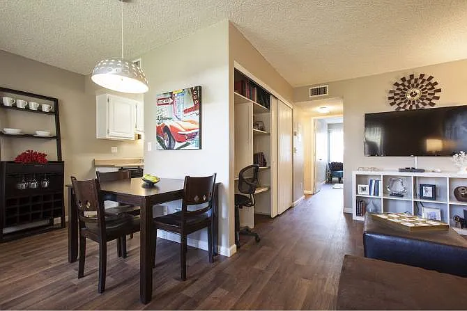 Zona Verde Apartments — Photo 18