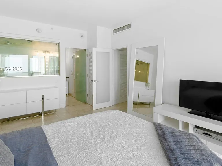100 Lincoln Rd #Penthouse 14 — Photo 16