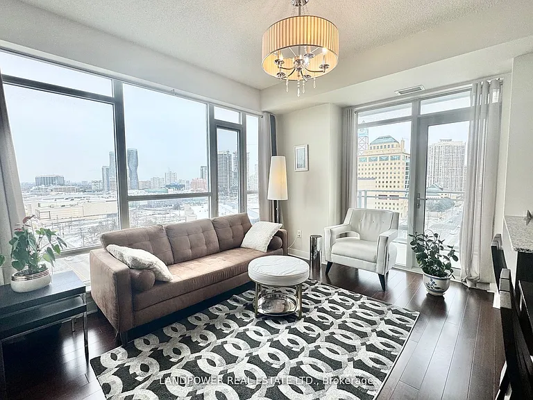 365 Prince Of Wales Dr E #1002 — Photo 6