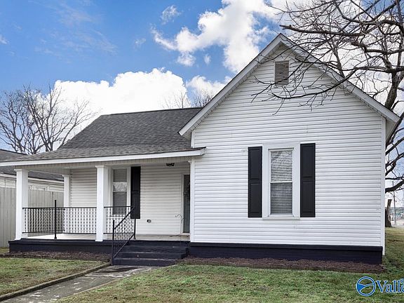 3rd image of 221 Beirne Ave NW