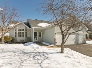 9040 Dunbar Knoll Ct, Minneapolis, MN 55443