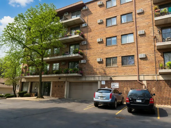 2320 N Nordica Ave APT 212D, Elmwood Park, IL 60707