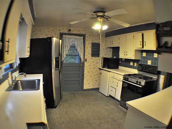 5th image of 1006 Us Rt 44