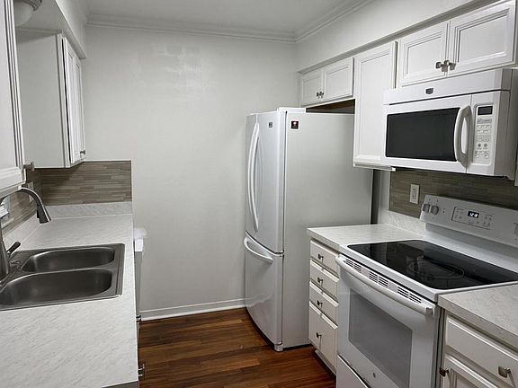 5th image of 1251 Sago Palms Ct