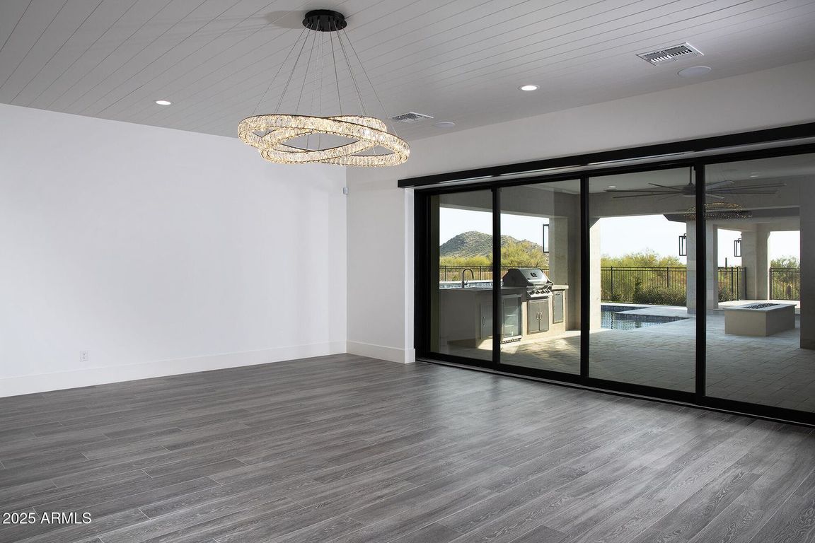 next background image