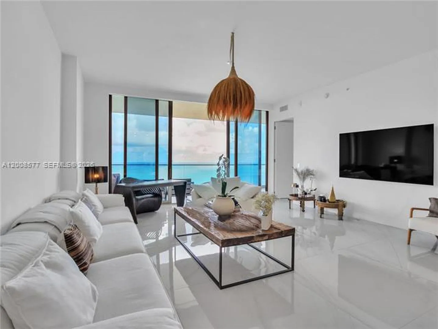 18975 Collins Ave cu-4303, Sunny Isles Beach, FL 33160 — Photo 2