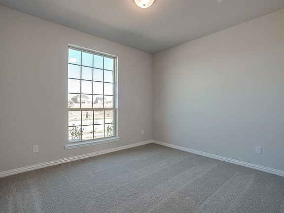 5th image of 3709 Norwood Ave