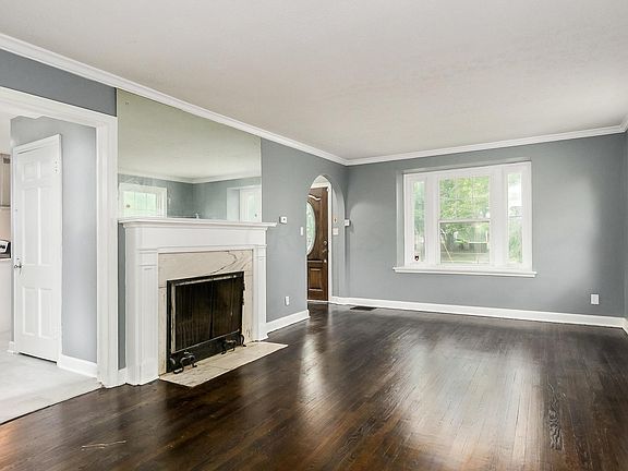 3rd image of 2079 Maryland Ave