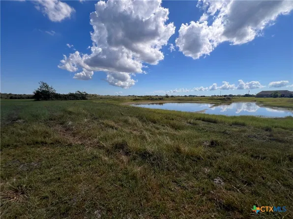 58B-42B Sundown Bay Dr, Seadrift, TX 77983