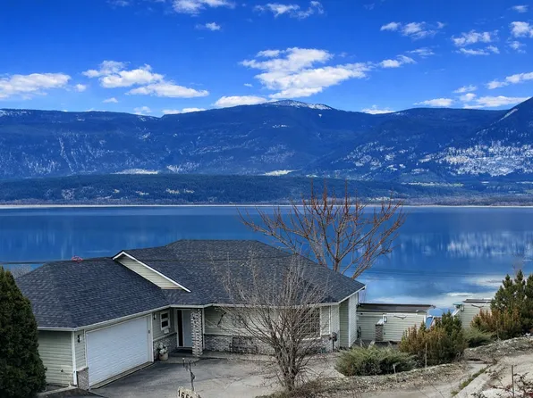 1660 28th Ave NE, Salmon Arm, BC V1E 3X2