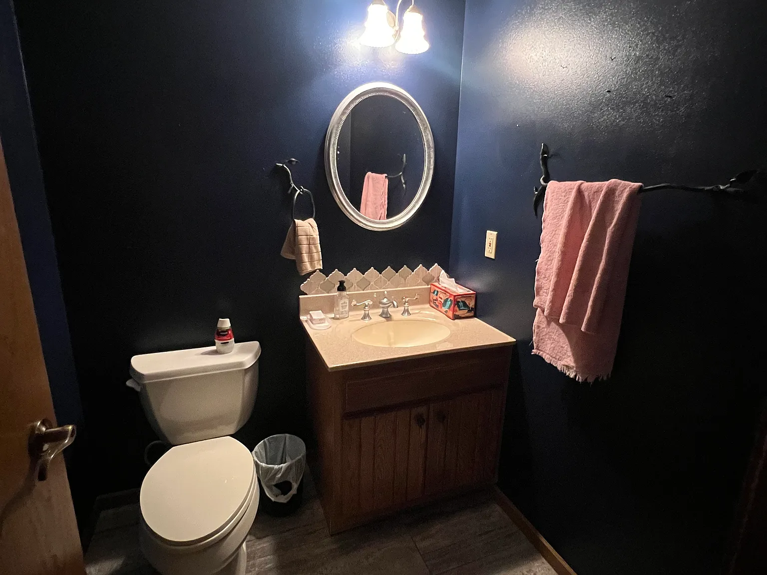 3 bed, 2.5 bath, 2184 sqft, $2,600 — Photo 4