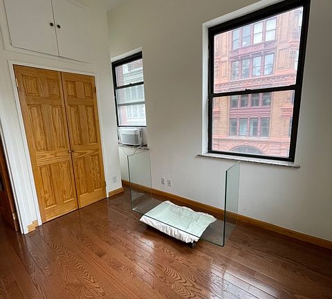 4th image of 75 Bleecker St APT 4E