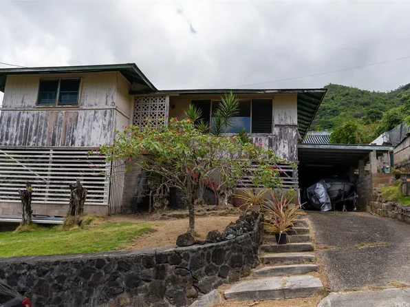 2521 Waiomao Rd APT A, Honolulu, HI 96816