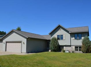 1027 Charles Ave, Tomahawk, WI 54487