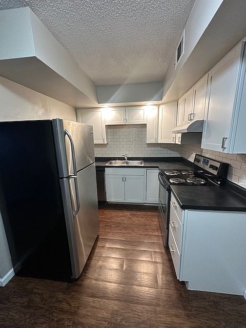 1st image of 2770 Tech Dr APT 405