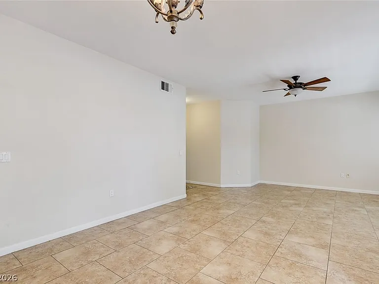 10611 Amber Ridge Dr #103 — Photo 8