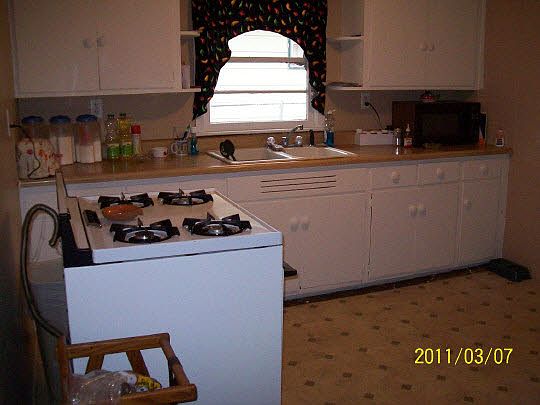 3rd image of 1361 Willard Ave S