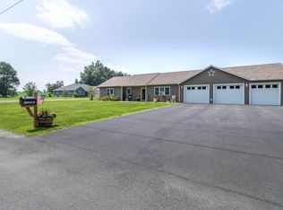120 Dashner Cir, Derby Line, VT 05830
