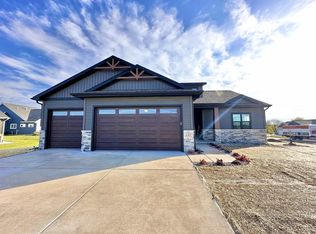 2317 Markens Gate Rd, Stoughton, WI 53589