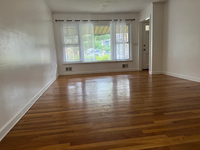 34 Baltusrol Rd — Photo 4