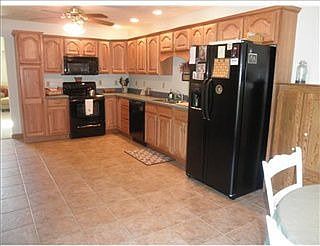 3rd image of 115B Blossom Dr