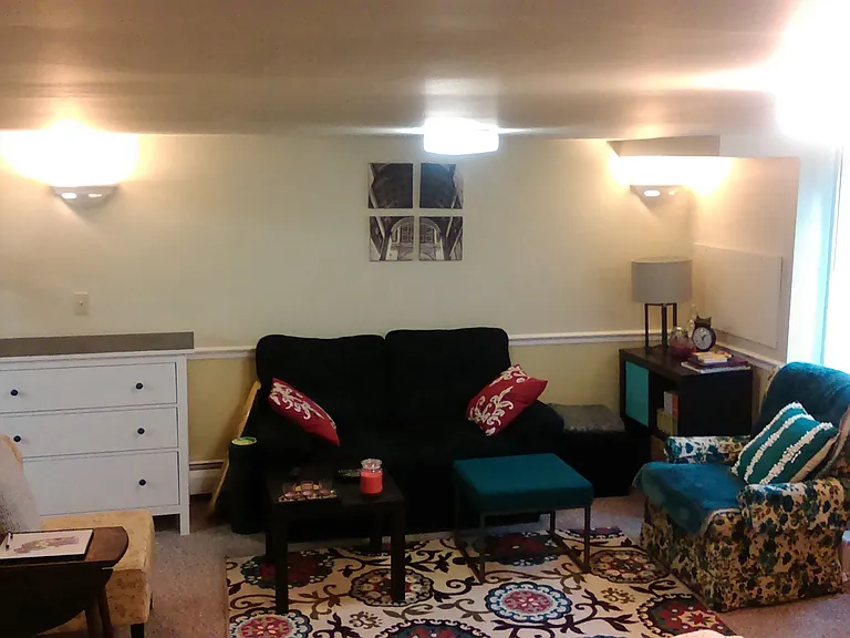 238 N Summit St — Photo 11