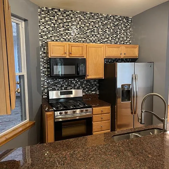 6647 S Maryland Ave #2W — Photo 4