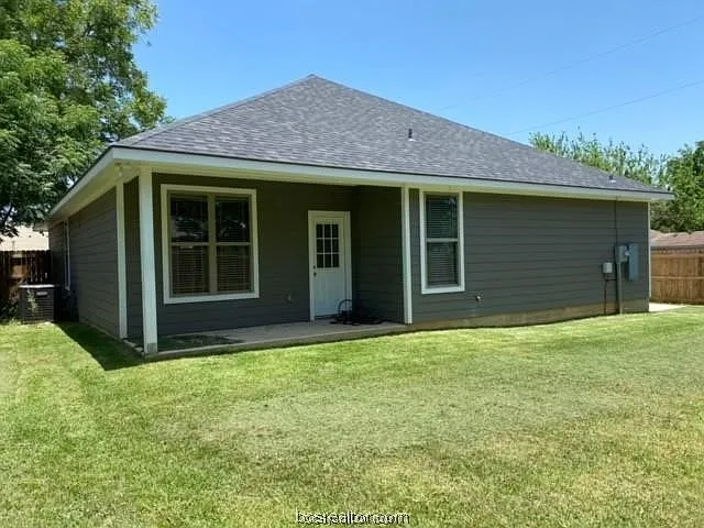 509 E Pruitt St — Photo 26