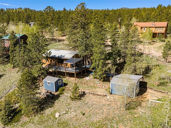 3rd image of 305 Bristlecone Cir