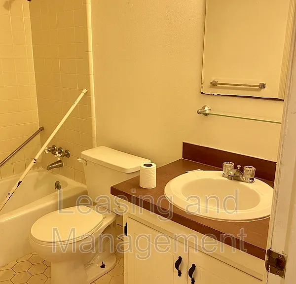 912 Sea Gull Dr #B — Photo 11