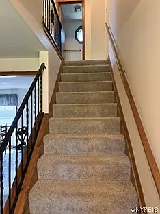 1425 Como Park Blvd — Photo 10