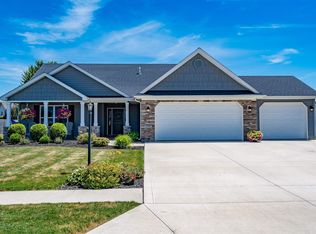 1339 S Sherman St, Columbia City, IN 46725