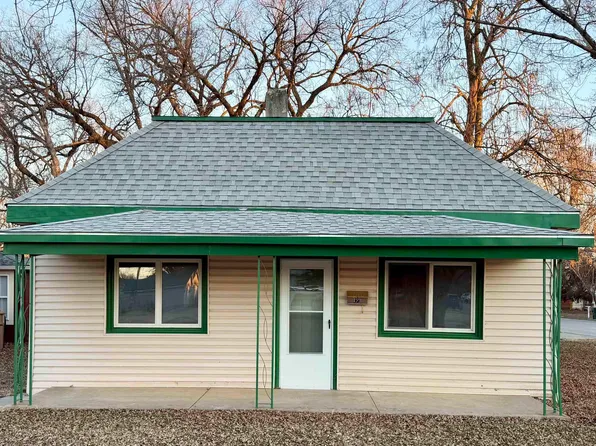 120 E Adams Ave, Sterling, KS 67579