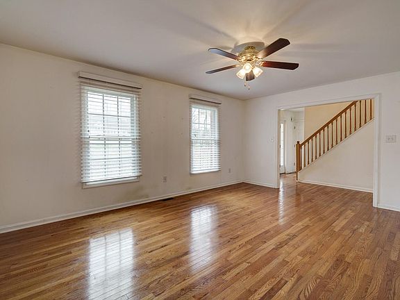 5th image of 113 Occoneechee Dr