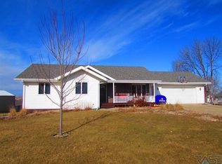 101 S Frank Ave, Garretson, SD 57030