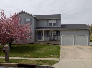 39 Lynn Dr, Burlington, NJ 08016