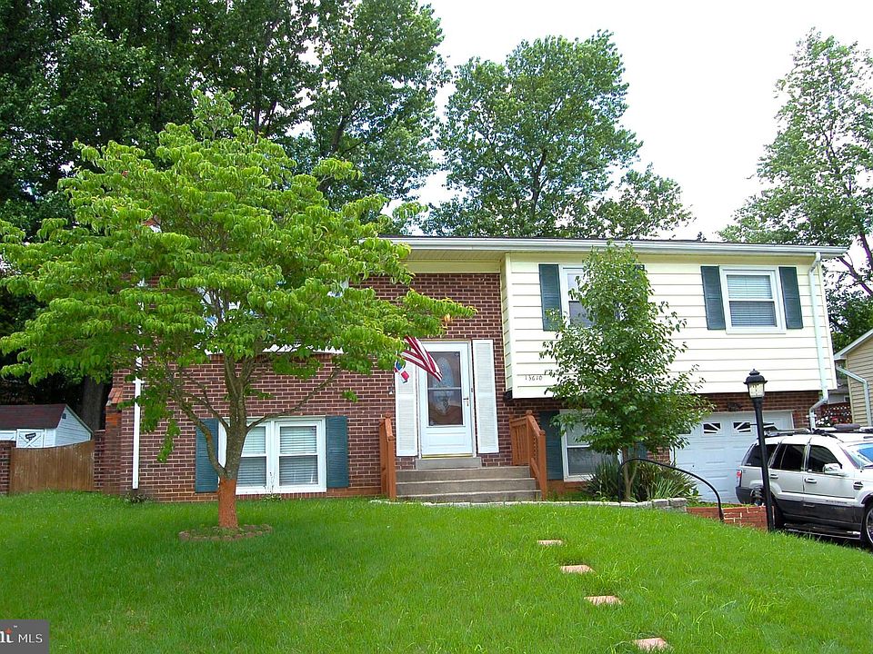 1st image of 13610 Greenwood Dr