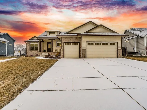 736 S Glen Wood Ct, Wichita, KS 67230