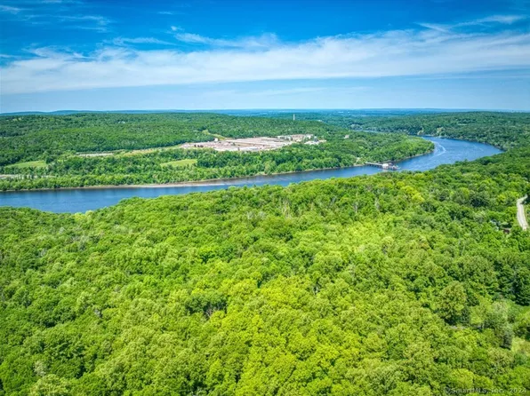 250 Middle Haddam Road, East Hampton, CT 06456