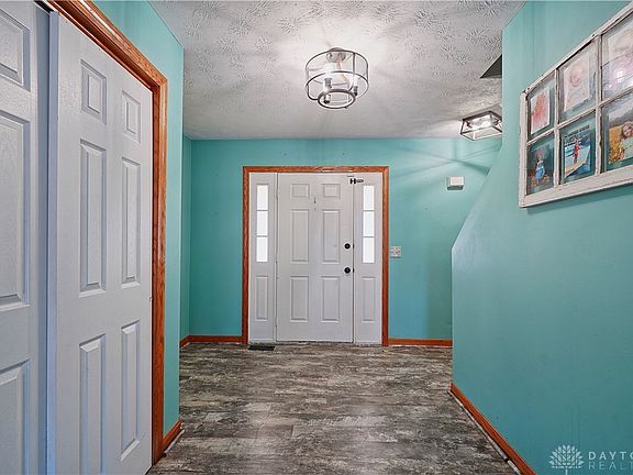 4th image of 2139 Katherine Blvd