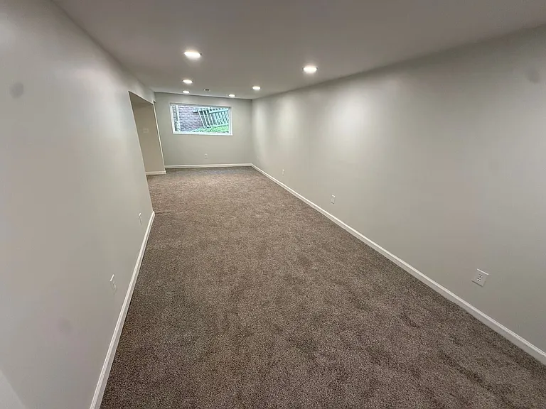 645 Westview Ave — Photo 7