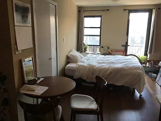 Rented by The Search D&M | media 9