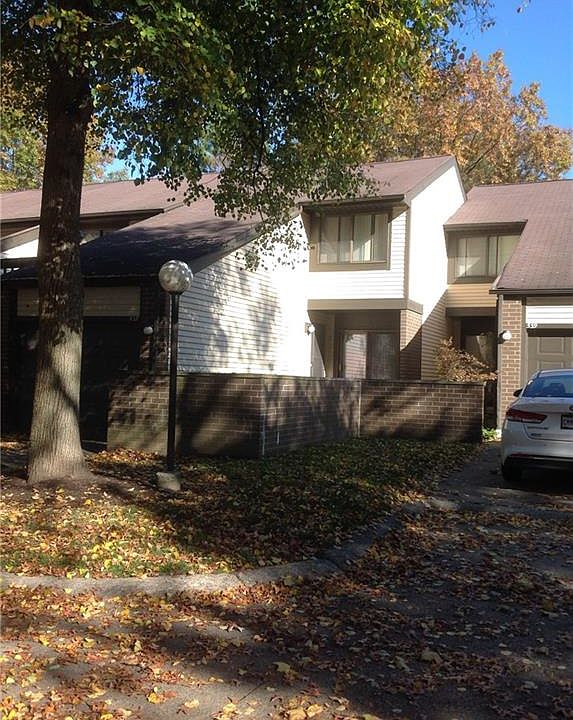 1st image of 537 Towns Ln #124