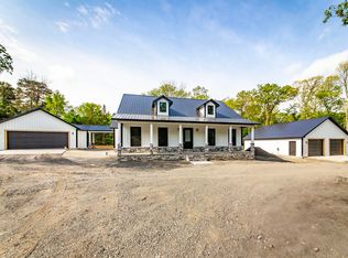 125 Red Fox, Greers Ferry, AR 72067