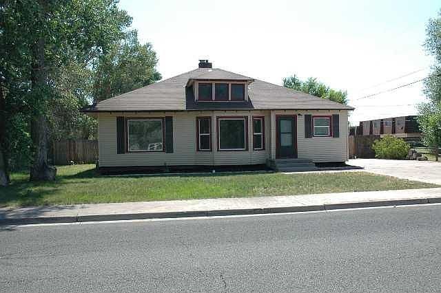 1st image of 2140 Oliver Ave