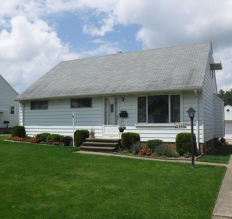1st image of 2868 Hilltop Dr