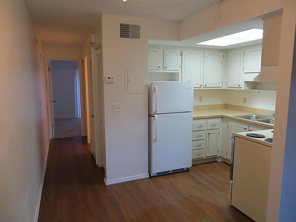 Kitchen & Dinning Room