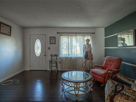 4th image of 19818 Eldorado Dr