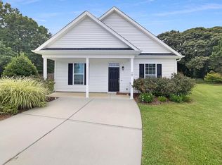 707 Barlang Cir, Fuquay Varina, NC 27526